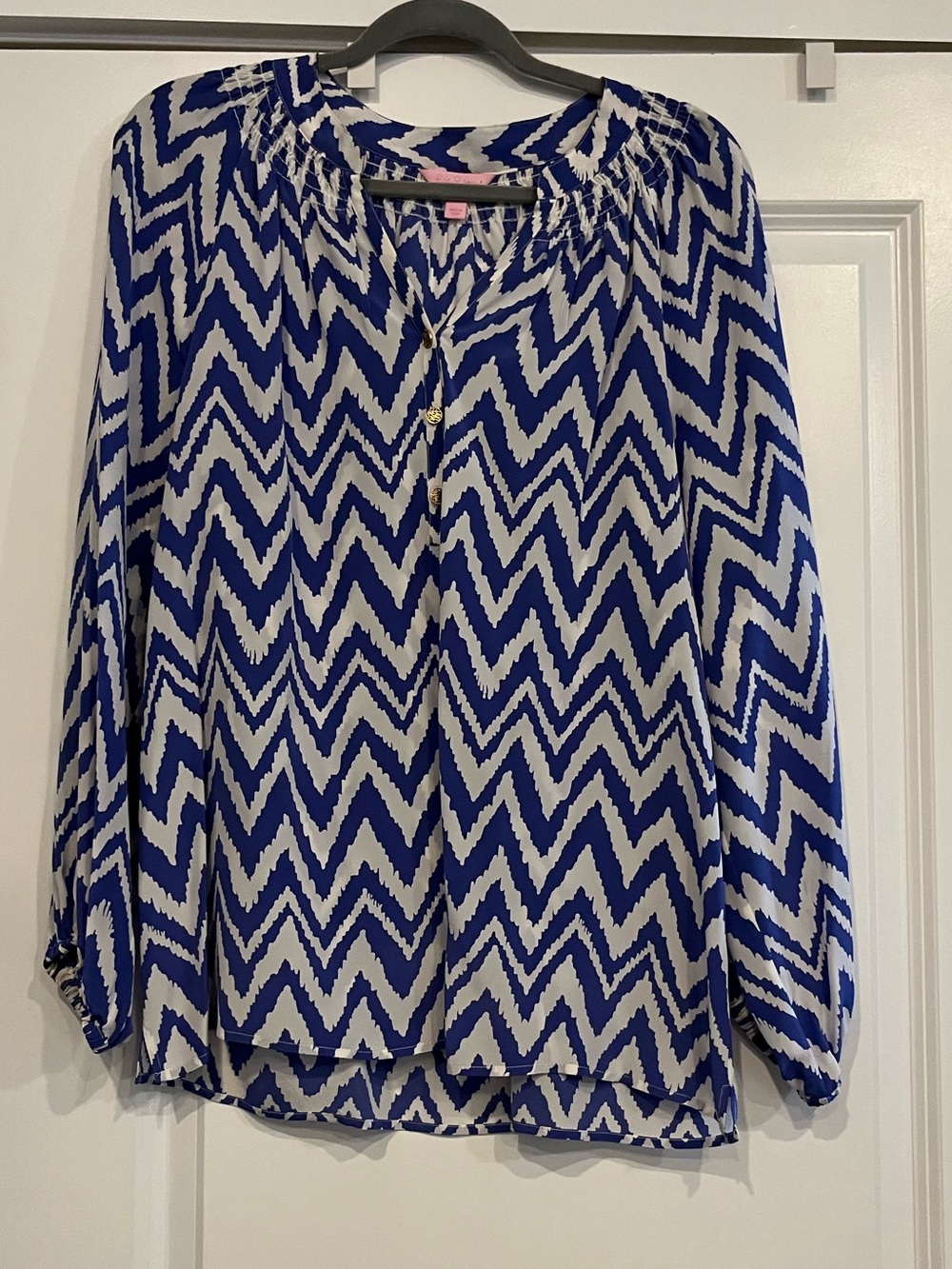 Lilly Pulitzer blue silk top large long sleeve zebra